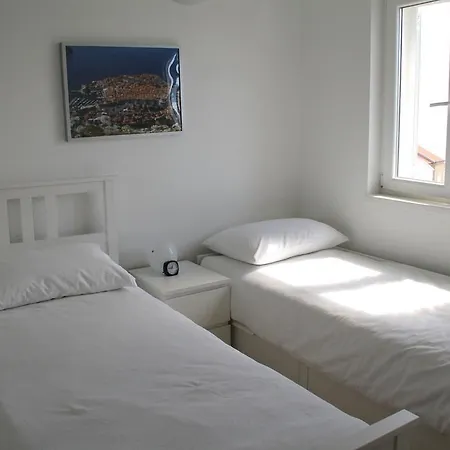 Apartament Jelena