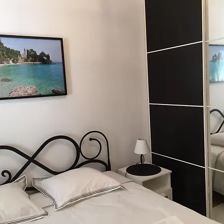 Apartament Jelena Bol